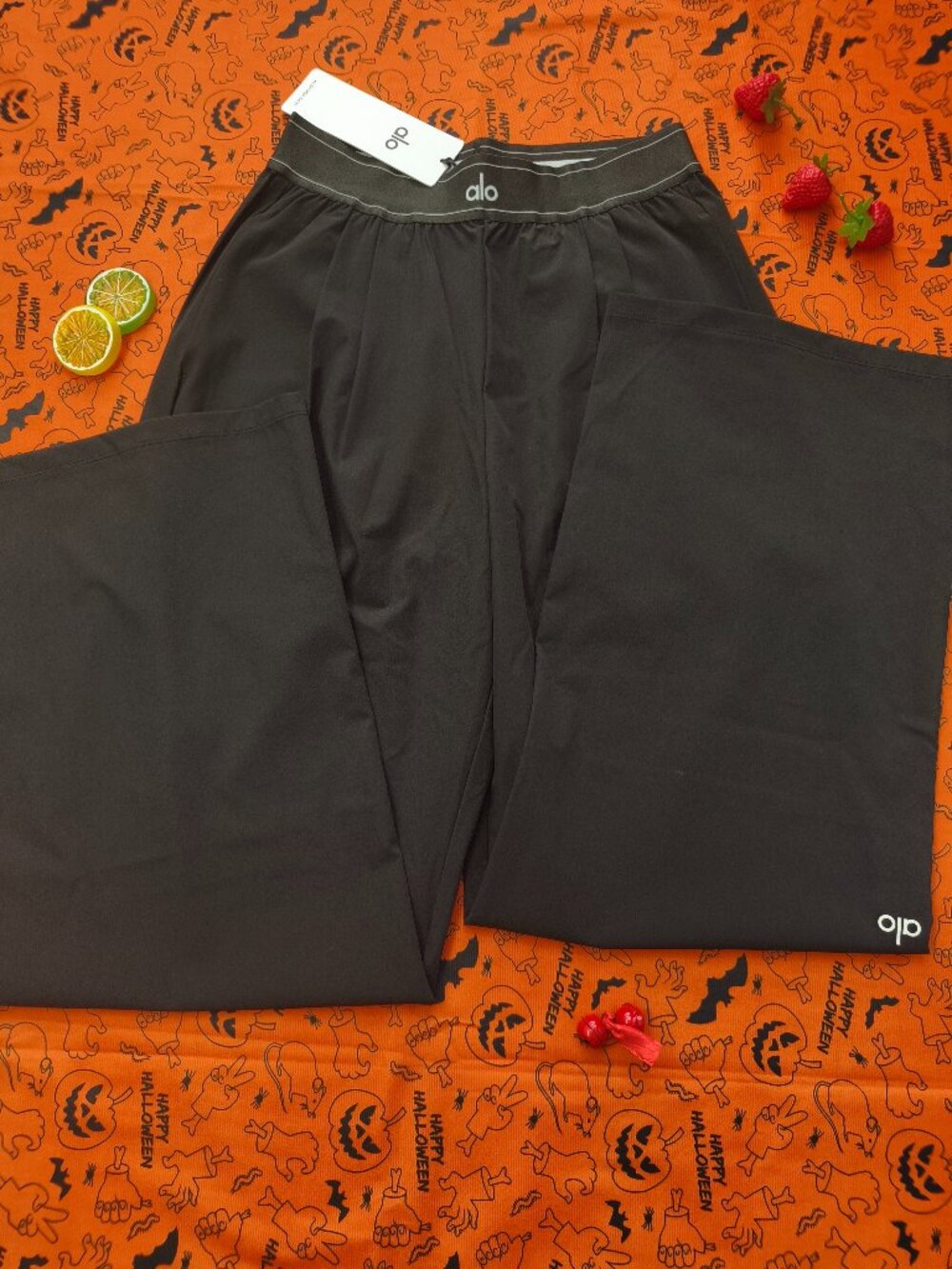 Regular Length ALO Yoga Suit Up Trouser In Black - 30" Inseam Pants🤗💘 - Picture 2 of 7